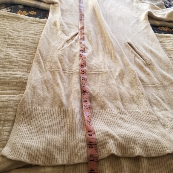 Madewell | Lightweight Rivington Cardigan Sweater - Picture 8 of 8